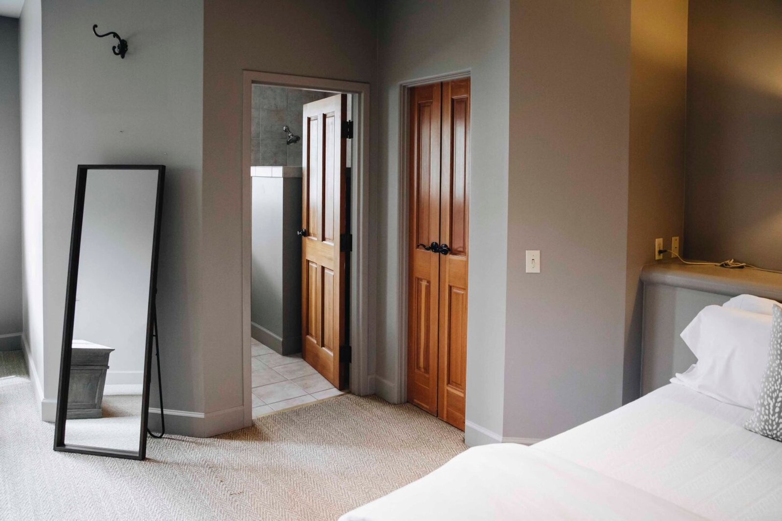 Room 1g